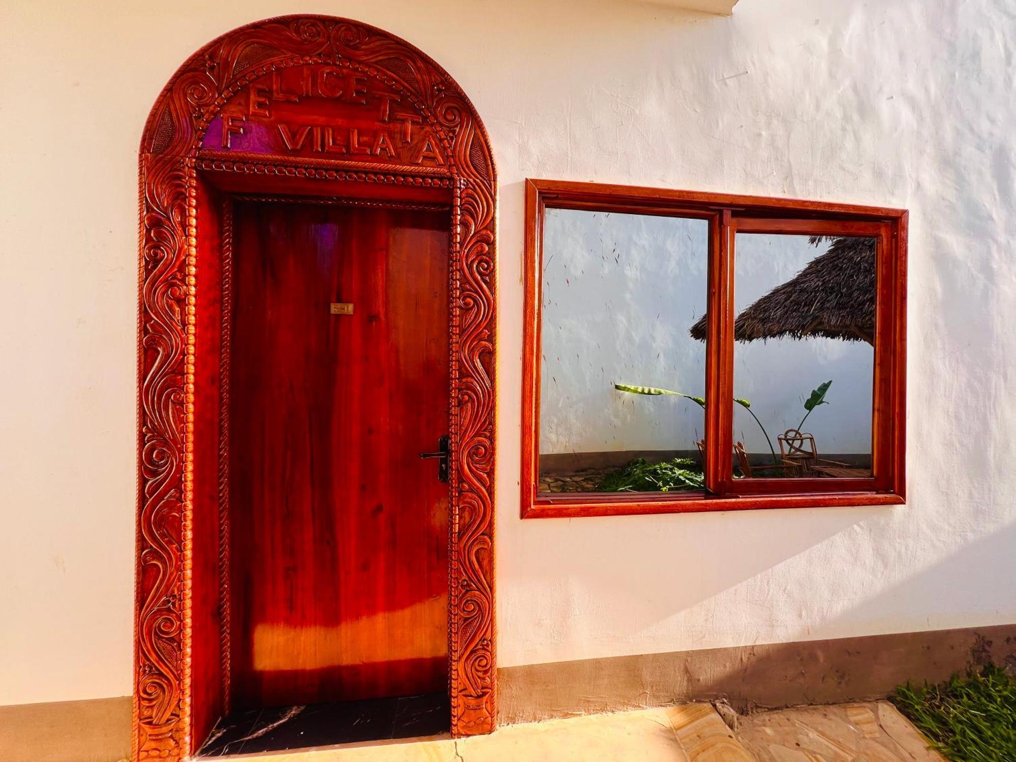 Tropical Nungwi Hotel ภายนอก รูปภาพ