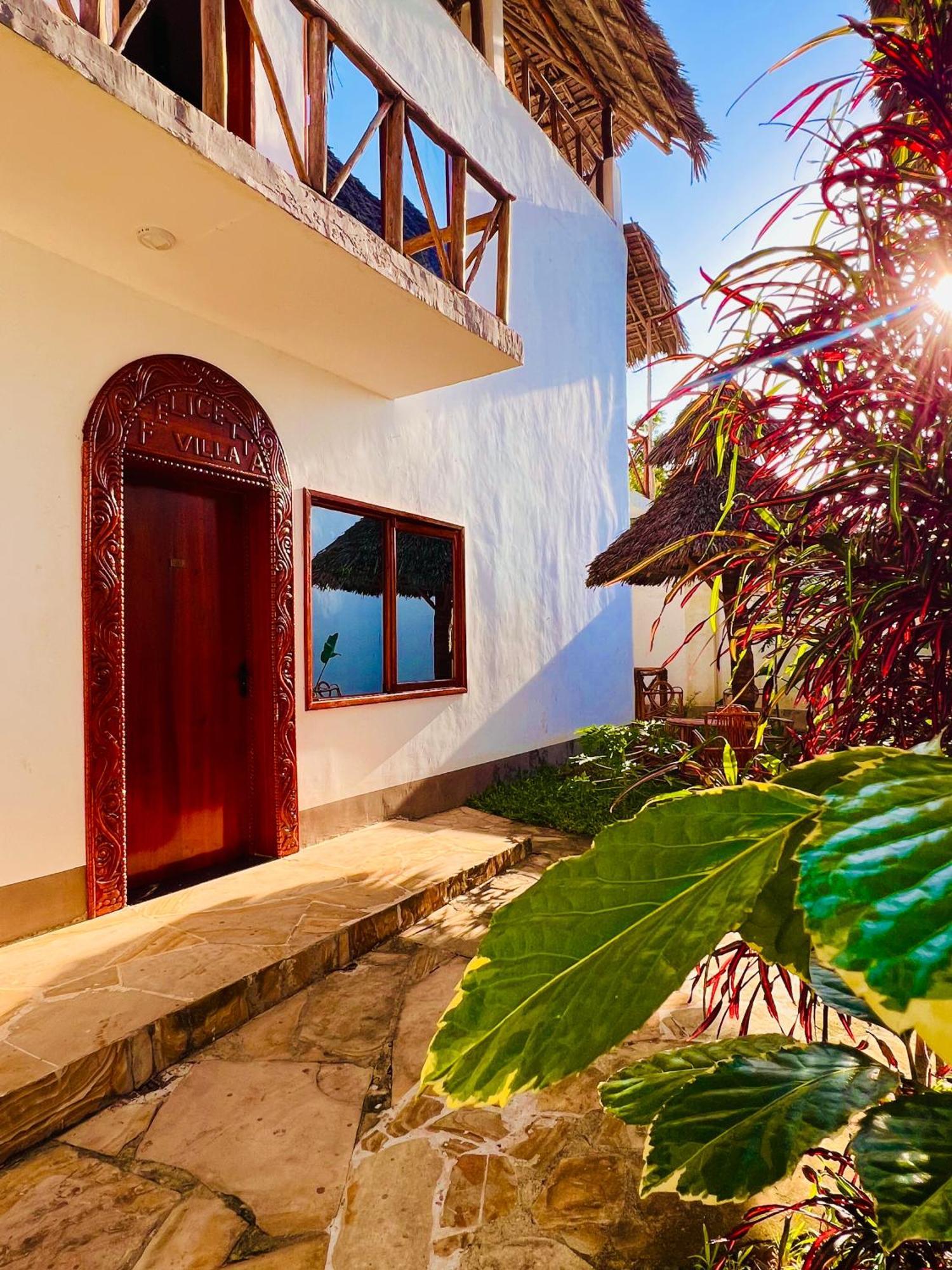 Tropical Nungwi Hotel ภายนอก รูปภาพ
