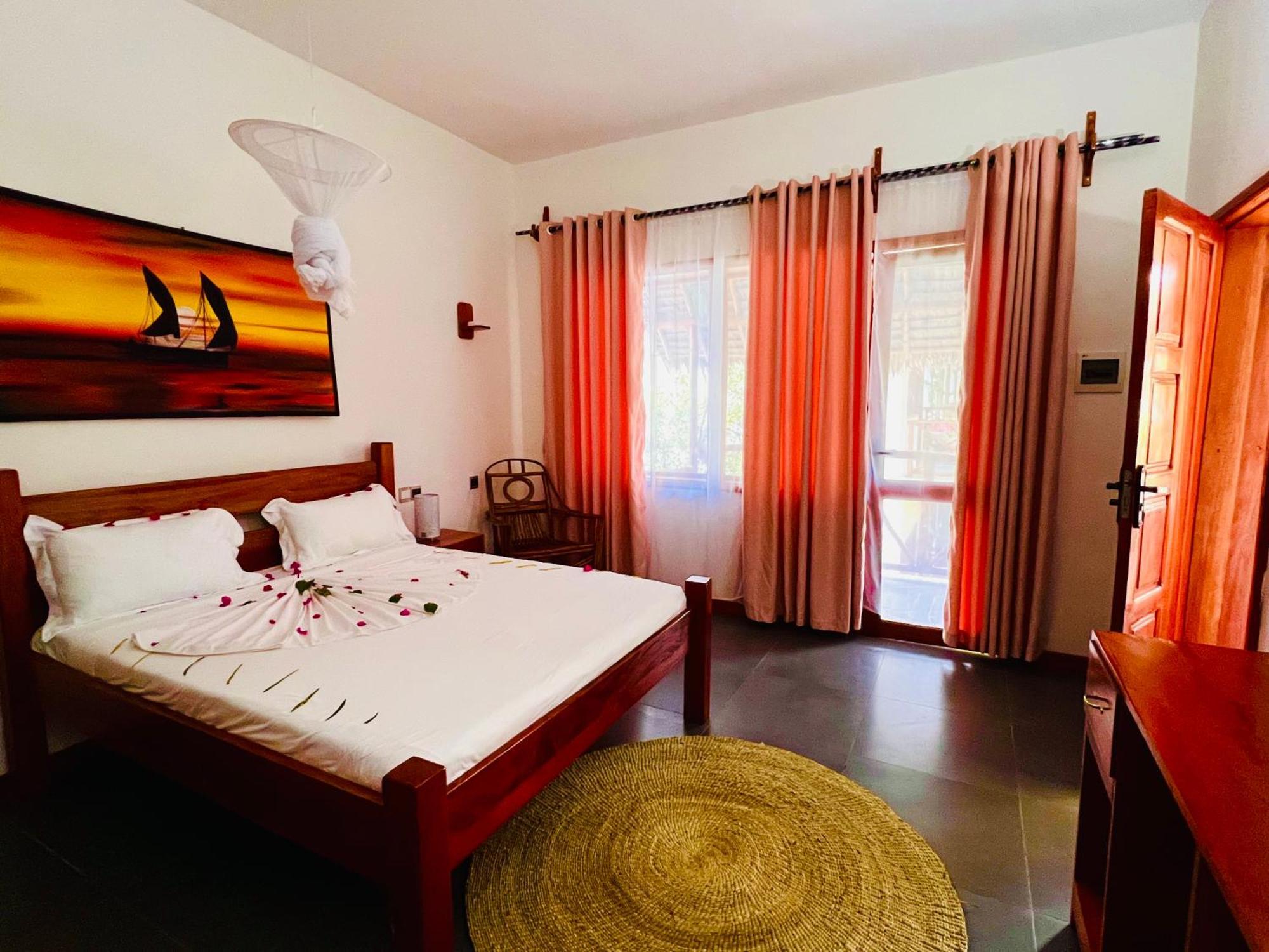 Tropical Nungwi Hotel ภายนอก รูปภาพ