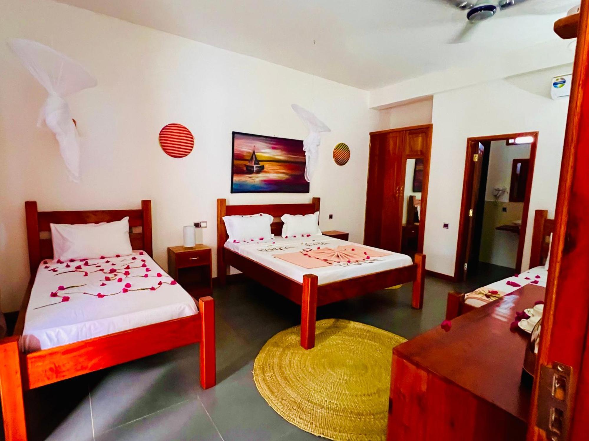 Tropical Nungwi Hotel ภายนอก รูปภาพ